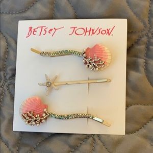Betsy Johnson Hair Accessories
